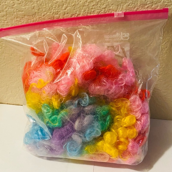 Clown Wig - Picture 5 of 11